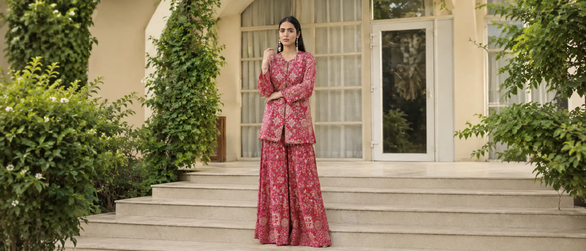 How Young Shoppers Are Mixing Traditional And Contemporary Fashion